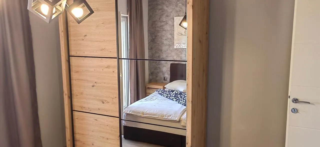 Apartment Apartman Hana 2 Banjol Croatia
